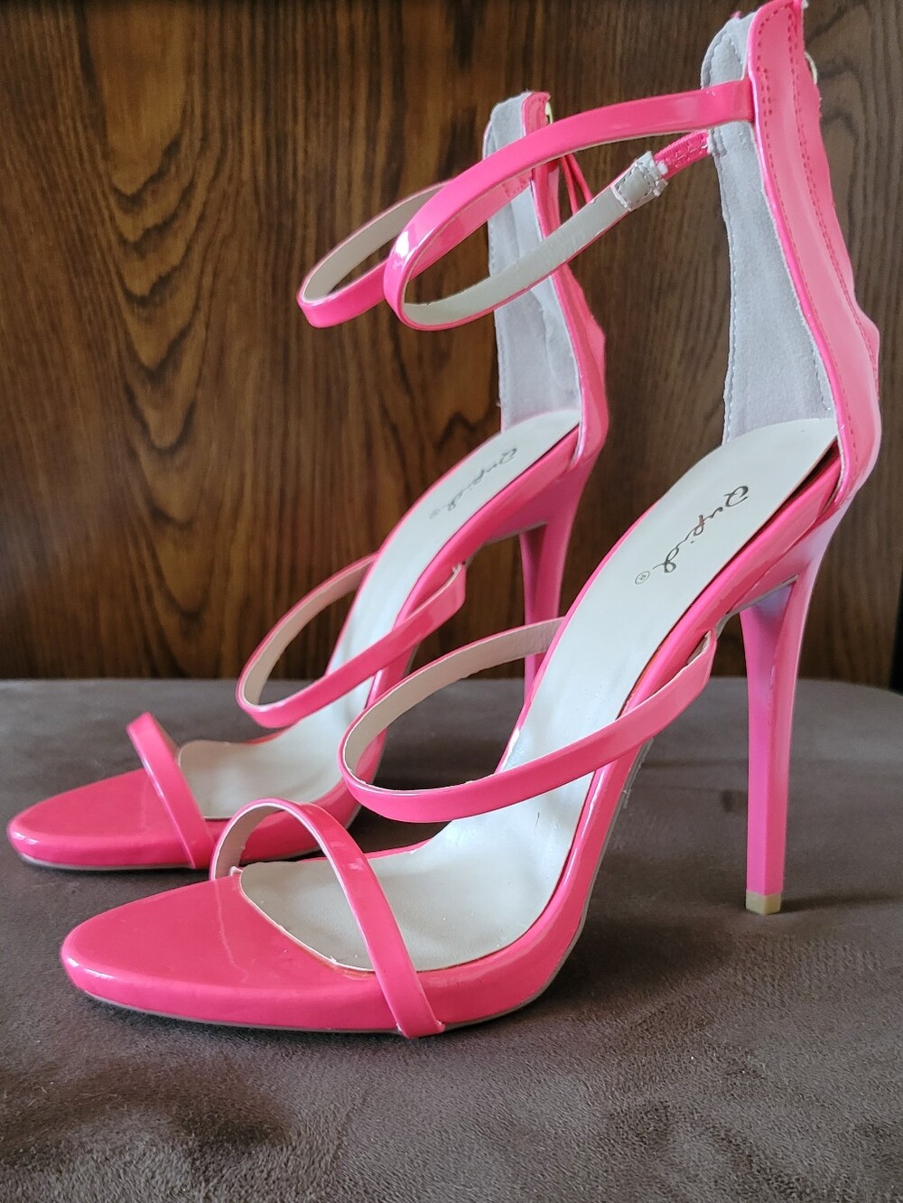 Hot Pink Very High Heels Good Condition  Size 8  Heels 4 1/2 " High